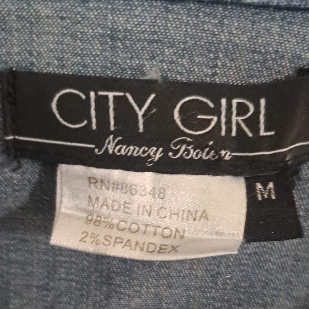 Hand Painted Denim Jacket with Embroidered Design - Picture 10 of 12